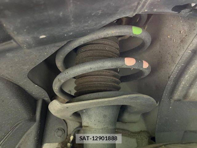 Nissan SERENA 2022-01 8246602-18