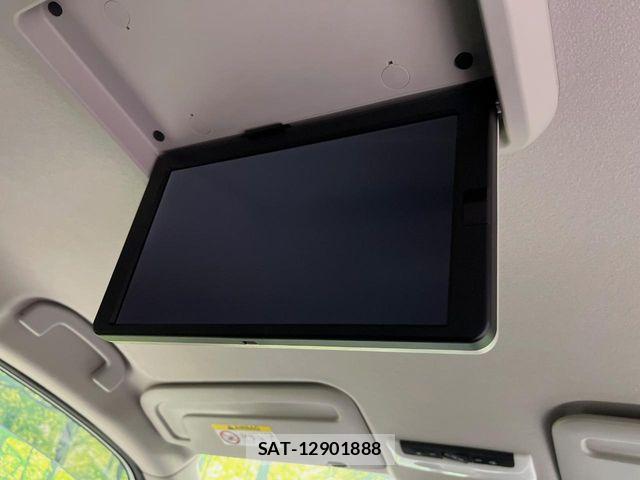 Nissan SERENA 2022-01 8246602-3