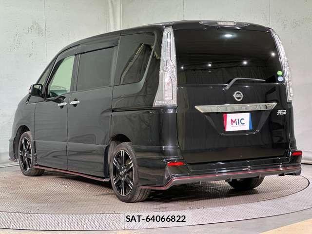 Nissan SERENA 2016-02 8246618-6