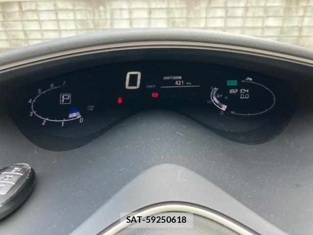 Nissan SERENA 2013-04 8246623-21