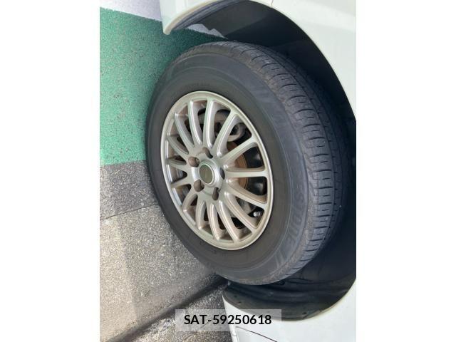 Nissan SERENA 2013-04 8246623-6