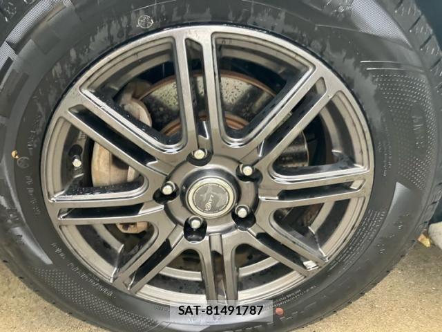 Nissan SERENA 2011-10 8246624-10