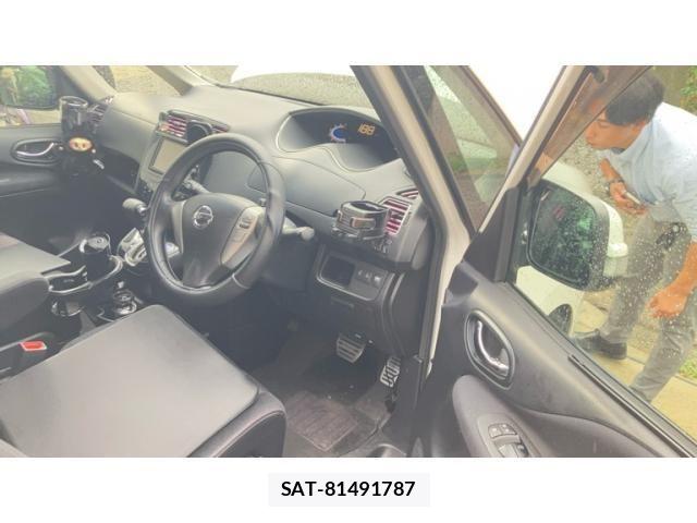 Nissan SERENA 2011-10 8246624-14