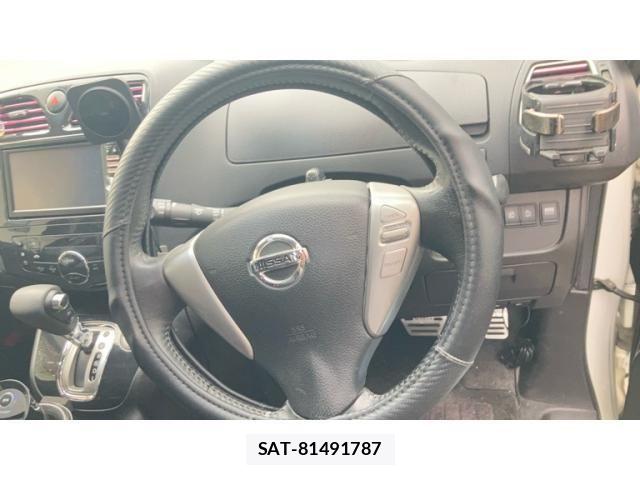 Nissan SERENA 2011-10 8246624-16