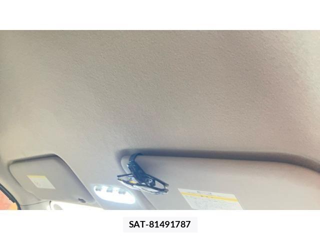 Nissan SERENA 2011-10 8246624-18