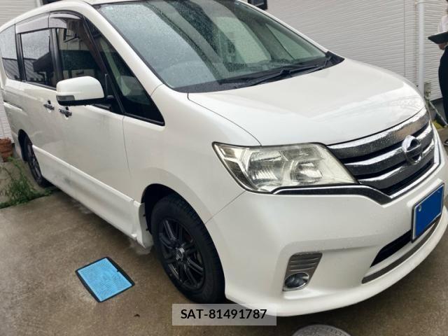 Nissan SERENA 2011-10 8246624-1
