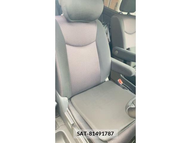 Nissan SERENA 2011-10 8246624-20