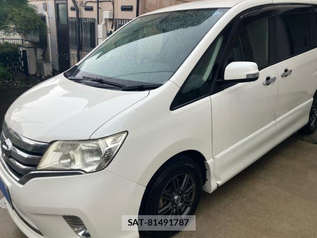 Nissan SERENA 2011-10 8246624-2