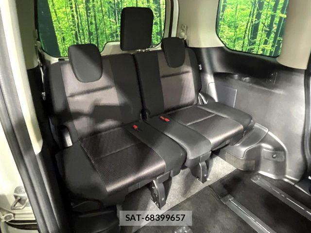 Nissan SERENA 2018-07 8246615-9
