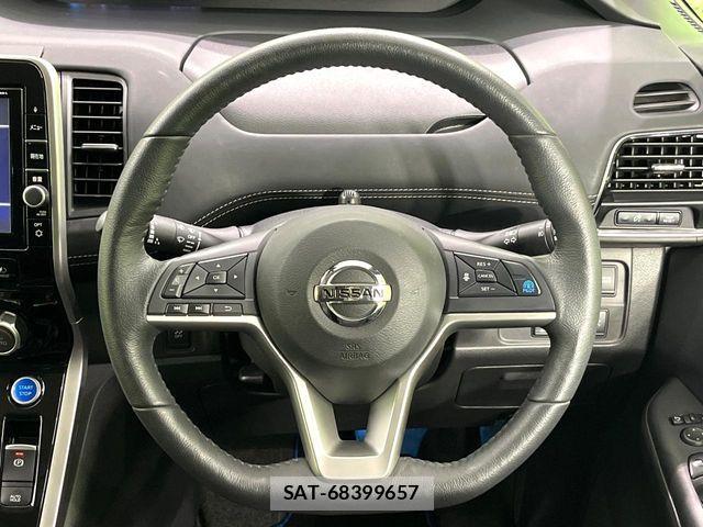 Nissan SERENA 2018-07 8246615-11
