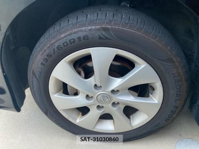 Nissan SERENA 2011-02 8246629-6