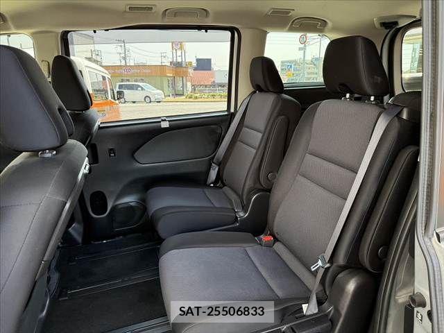 Nissan SERENA 2021-01 8246614-18