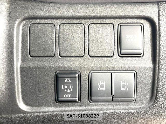Nissan SERENA 2021-08 8246606-4