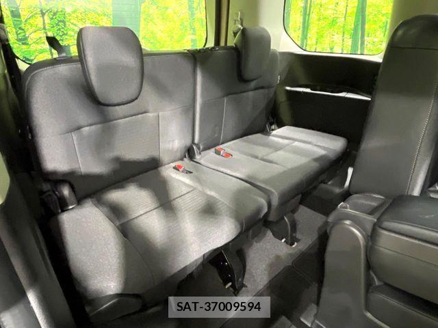Nissan SERENA 2023-06 8246603-9