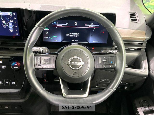 Nissan SERENA 2023-06 8246603-11