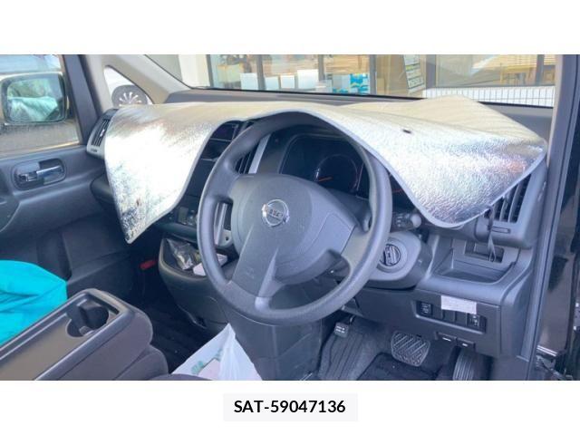 Nissan SERENA 2009-10 8246625-11