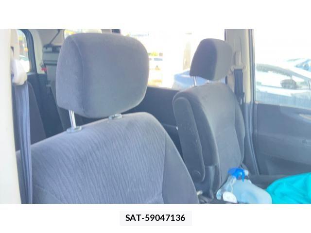 Nissan SERENA 2009-10 8246625-16