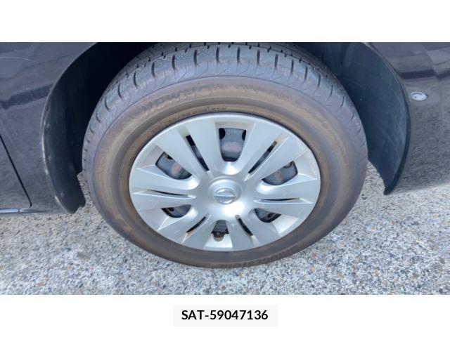 Nissan SERENA 2009-10 8246625-3