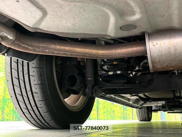 Nissan SERENA 2012-02 8246621-19