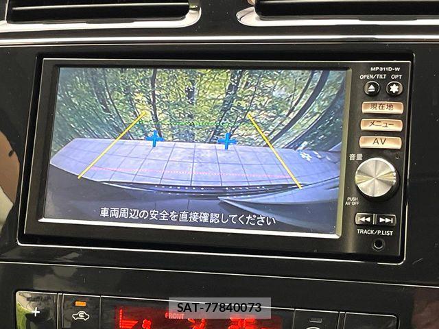 Nissan SERENA 2012-02 8246621-4