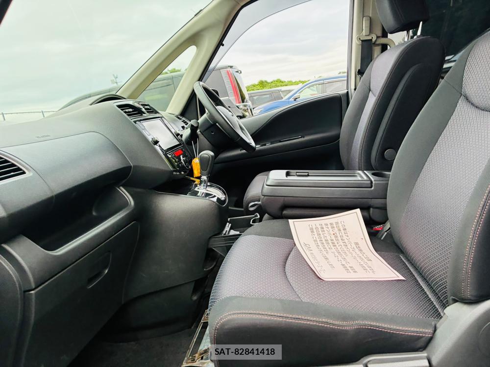 Nissan SERENA 2013-09 8226619-10