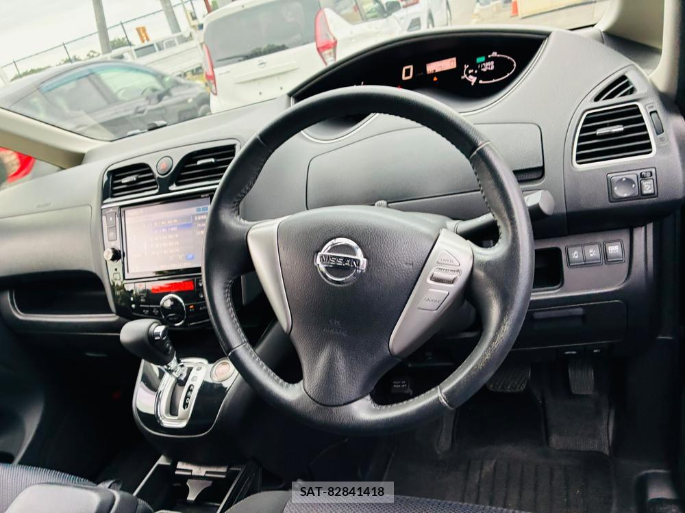 Nissan SERENA 2013-09 8226619-14