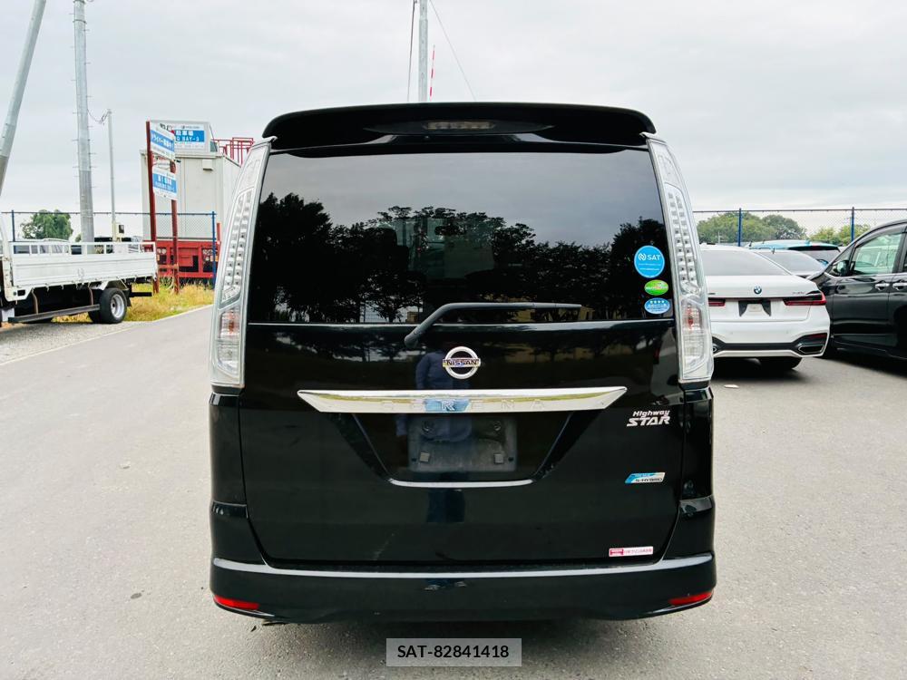 Nissan SERENA 2013-09 8226619-3
