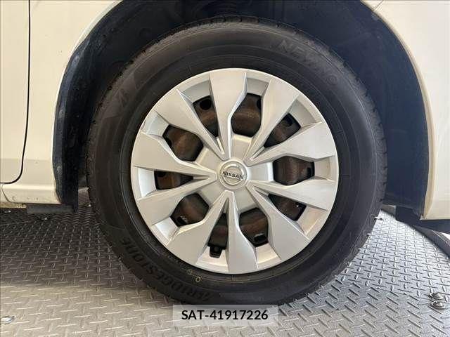 Nissan SERENA 2017-11 8316941-12