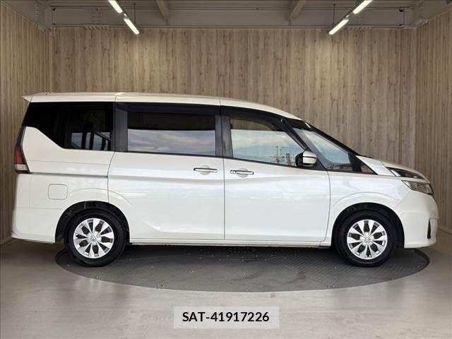 Nissan SERENA 2017-11 8316941-15