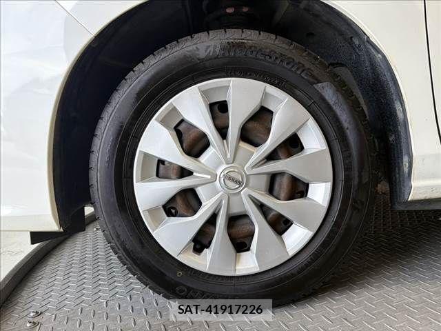 Nissan SERENA 2017-11 8316941-26