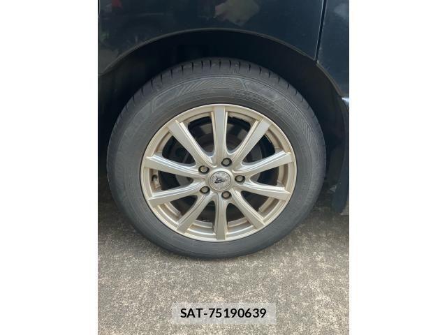Nissan SERENA 2011-10 8316964-3