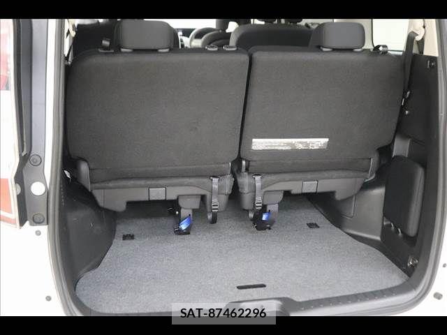 Nissan SERENA 2021-09 8316926-13