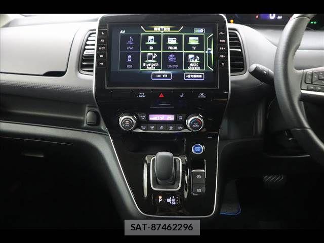 Nissan SERENA 2021-09 8316926-1