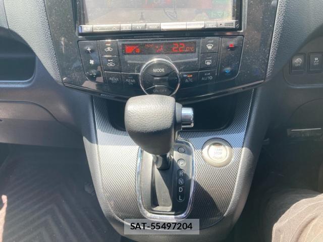 Nissan SERENA 2012-01 8316951-17
