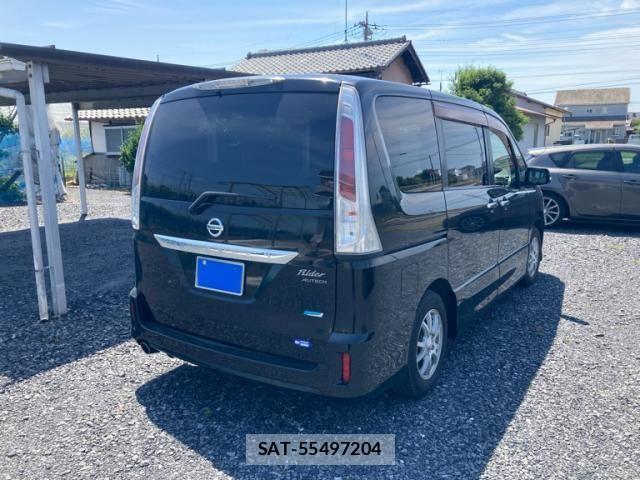 Nissan SERENA 2012-01 8316951-1