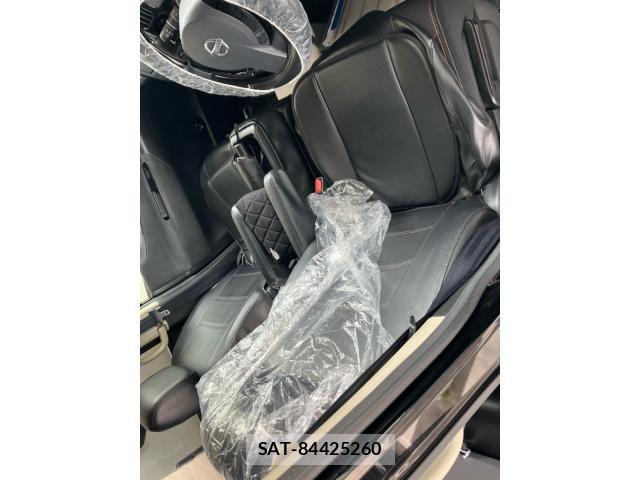 Nissan SERENA 2010-05 8316955-9