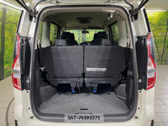 Nissan SERENA 2019-12 8316933-11