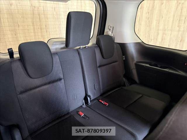 Nissan SERENA 2018-11 8316940-10