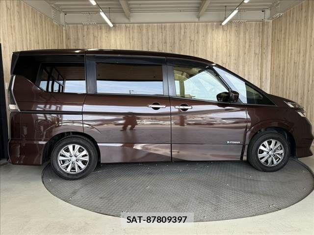 Nissan SERENA 2018-11 8316940-18