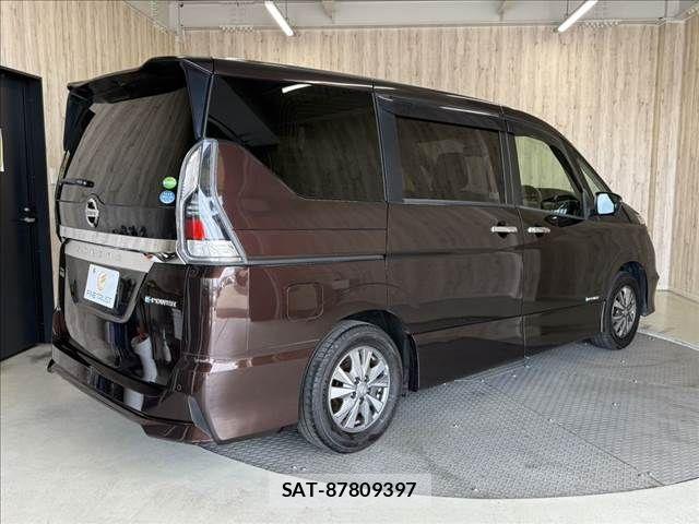 Nissan SERENA 2018-11 8316940-19