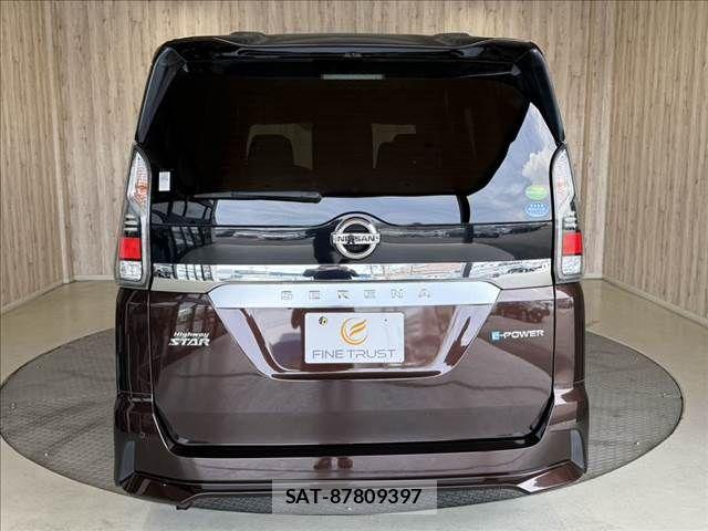 Nissan SERENA 2018-11 8316940-20