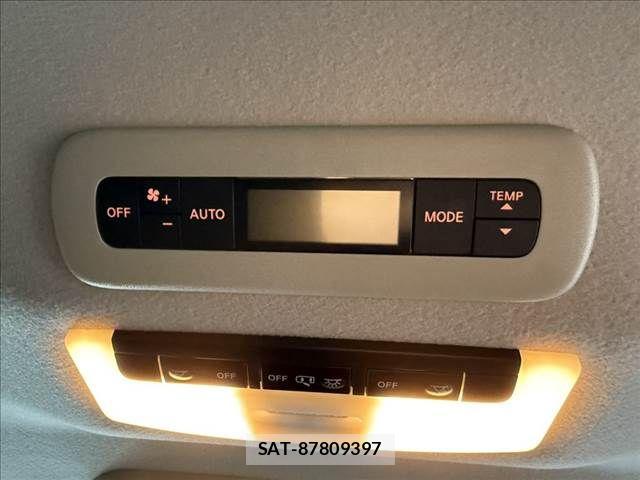 Nissan SERENA 2018-11 8316940-6