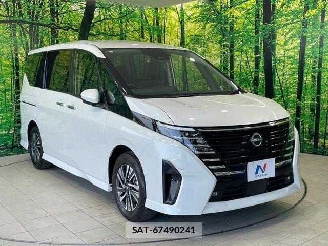Nissan SERENA 2023-07 8316922-17