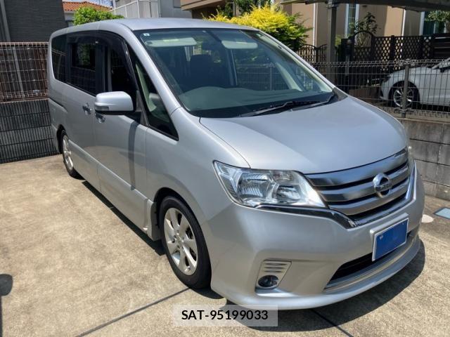 Nissan SERENA 2011-08 8316963-1