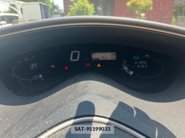 Nissan SERENA 2011-08 8316963-21