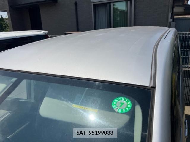 Nissan SERENA 2011-08 8316963-8