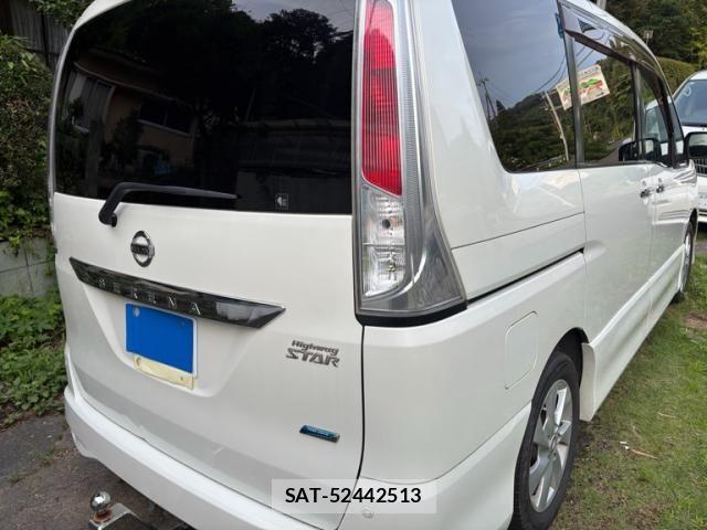 Nissan SERENA 2010-11 8316958-3
