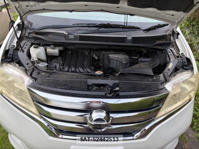 Nissan SERENA 2010-11 8316958-4
