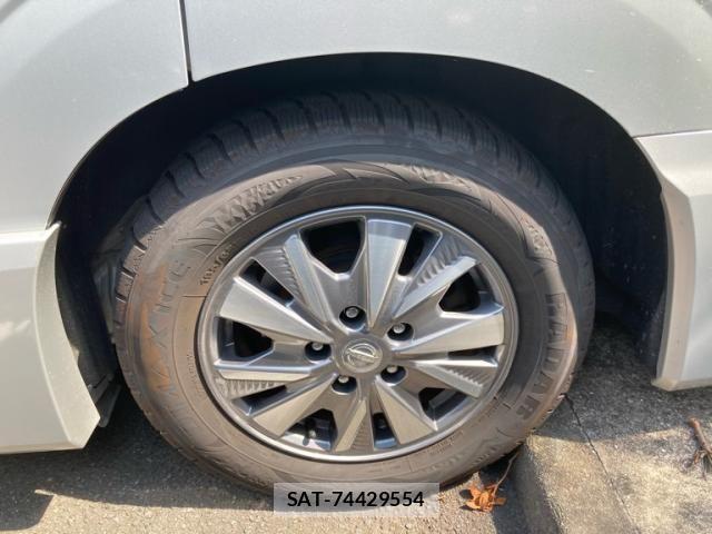 Nissan SERENA 2018-04 8316939-5