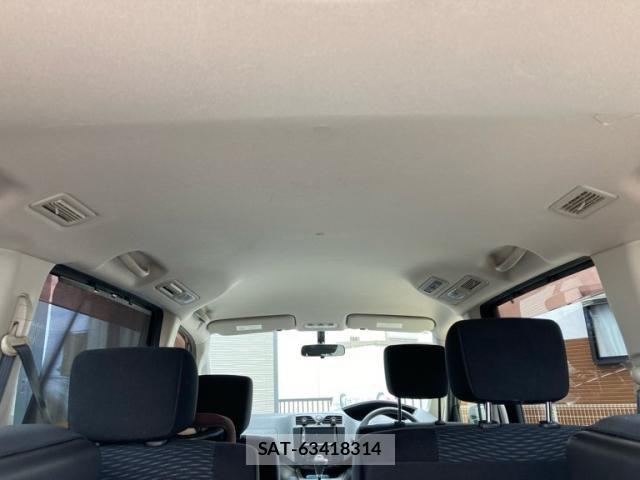 Nissan SERENA 2012-01 8316954-9